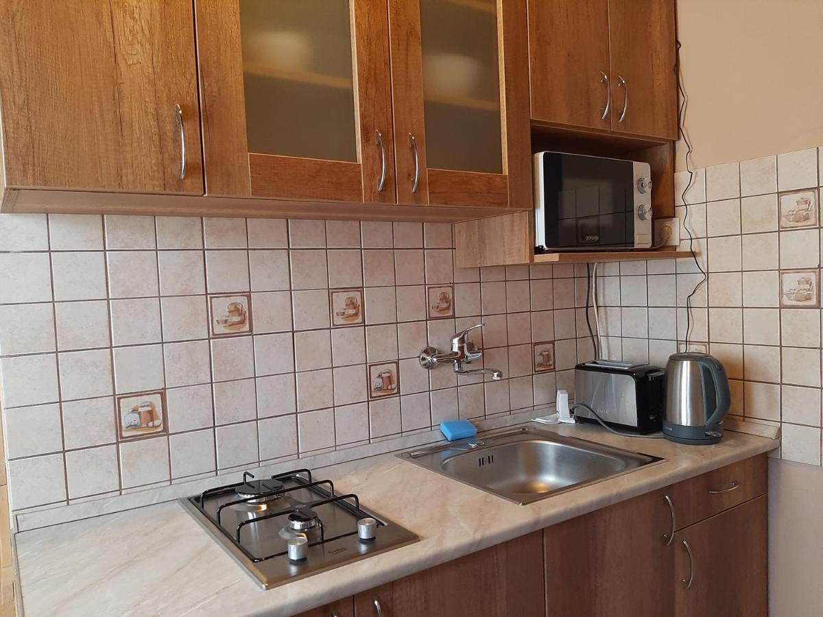 Апартаменти Egniss 2 *
